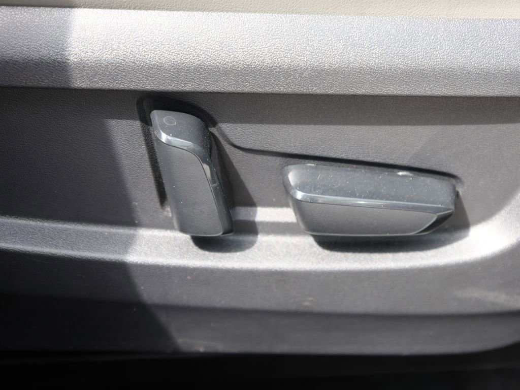 Certified 2023 INFINITI QX50 Luxe image 23