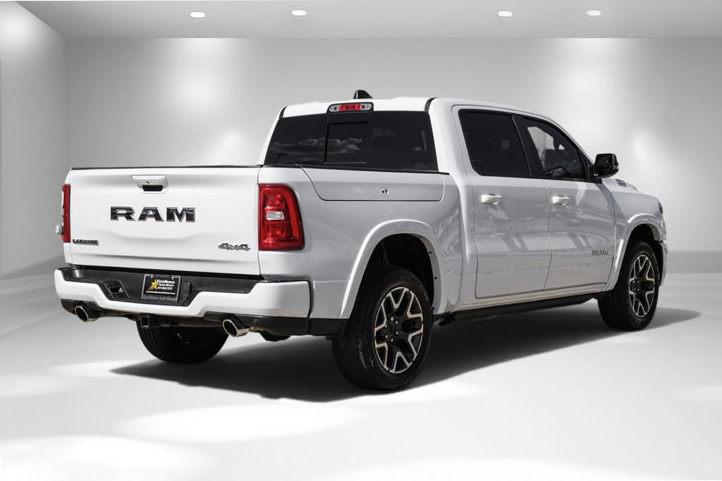 Used 2025 RAM 1500 Laramie w/ Laramie Southwest Edition AWD/4WD image 7