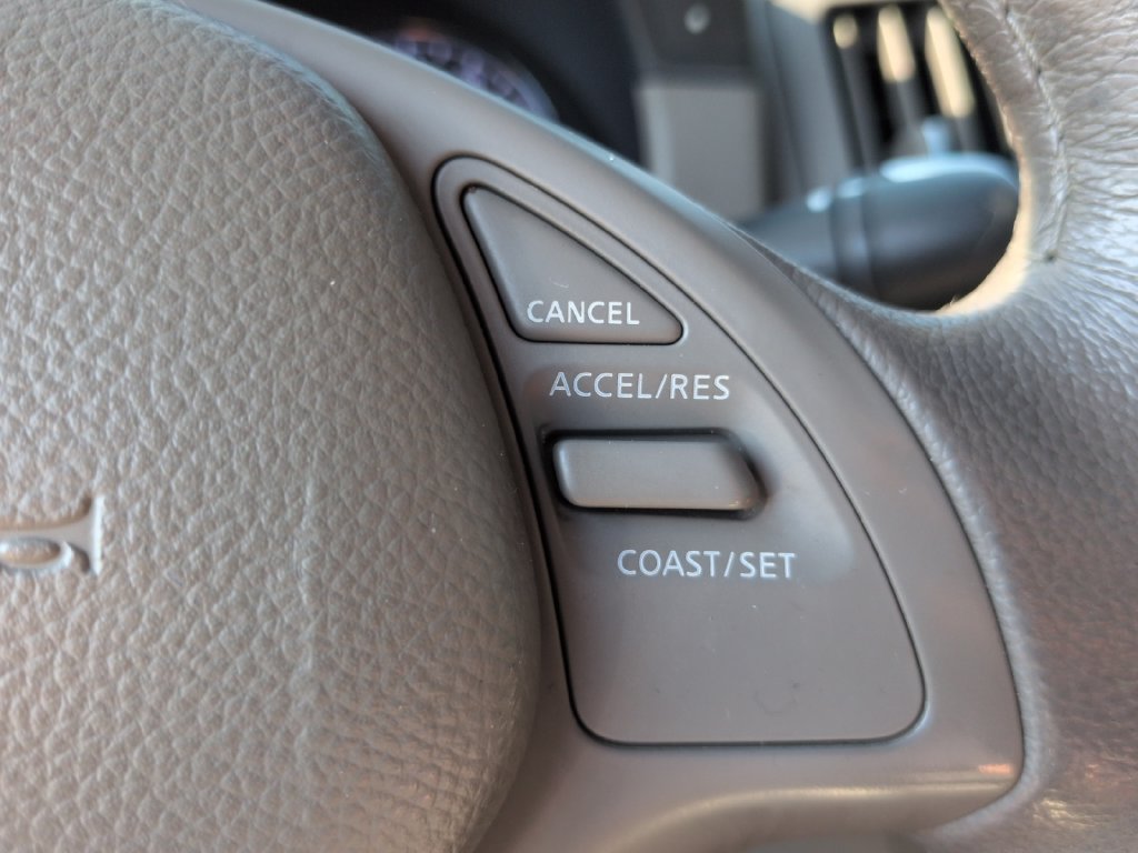 Used 2013 INFINITI G37 x Sedan w/ Premium Pkg AWD/4WD image 20