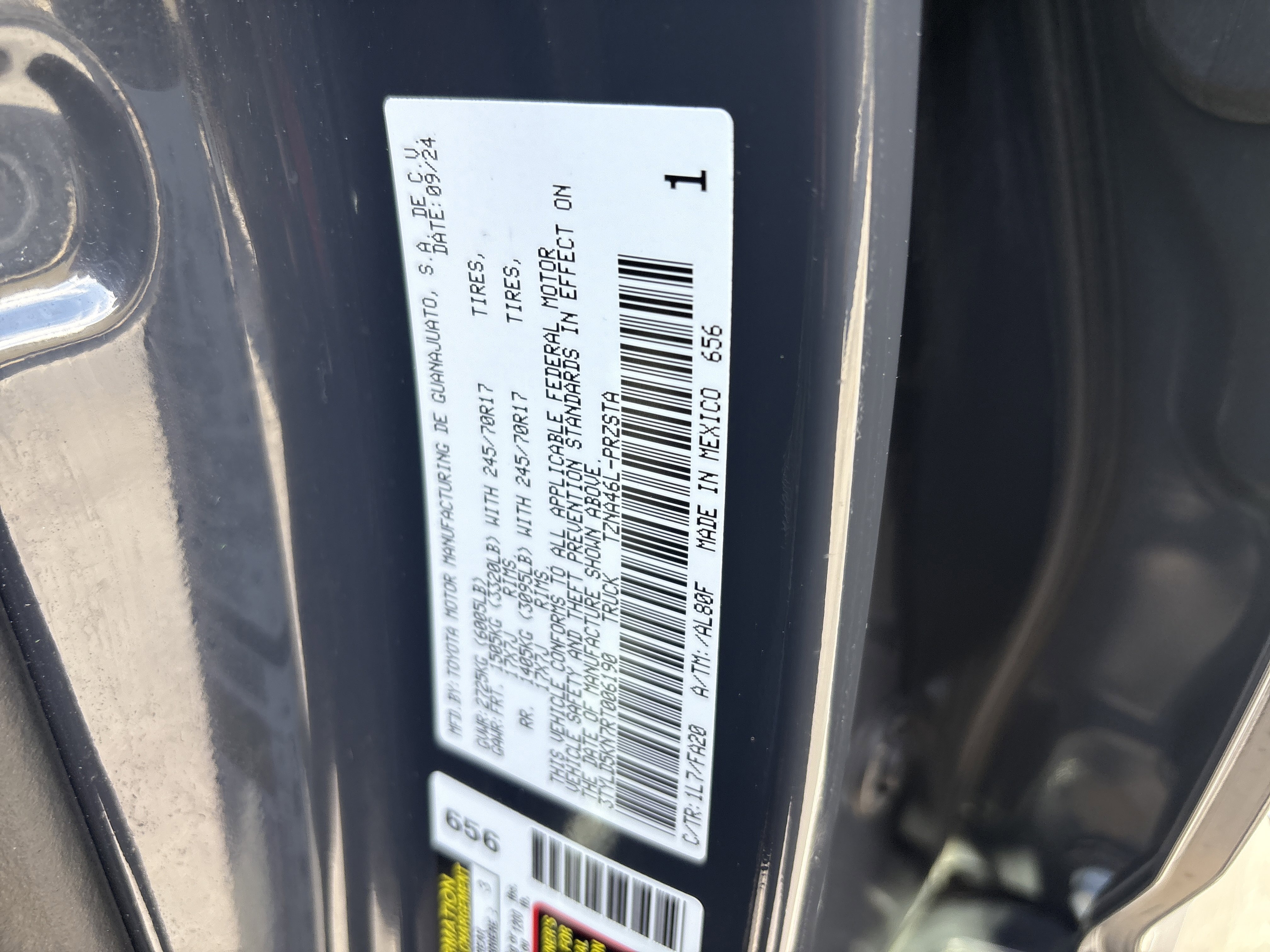 Used 2024 Toyota Tacoma SR image 35