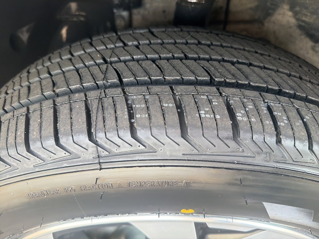 Used 2020 Subaru Outback Limited w/ Popular Package #2 image 11