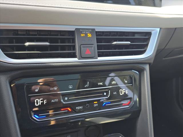 New 2026 Volkswagen Taos SE FWD image 16