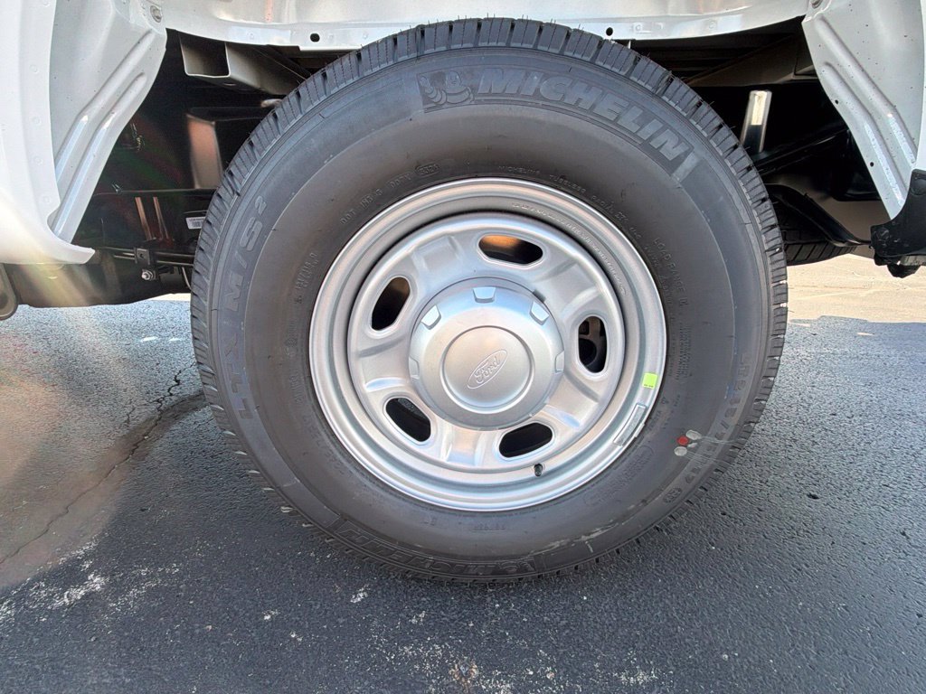 New 2027 Ford F250 XL RWD image 33