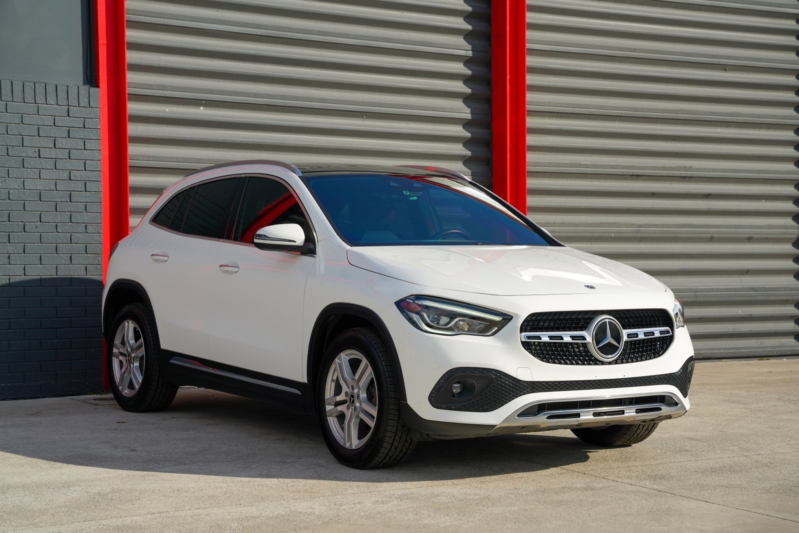 Used 2023 Mercedes-Benz GLA 250 4MATIC image 3