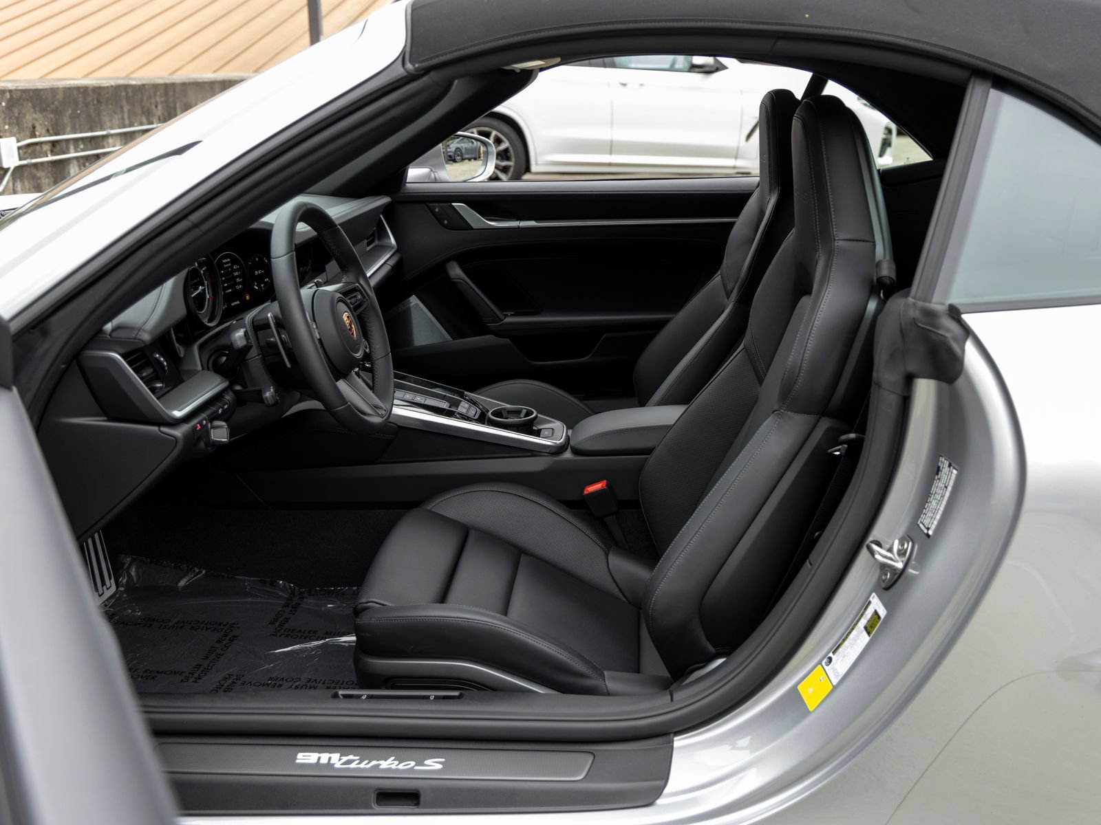 Certified 2025 Porsche 911 Turbo S AWD/4WD image 32