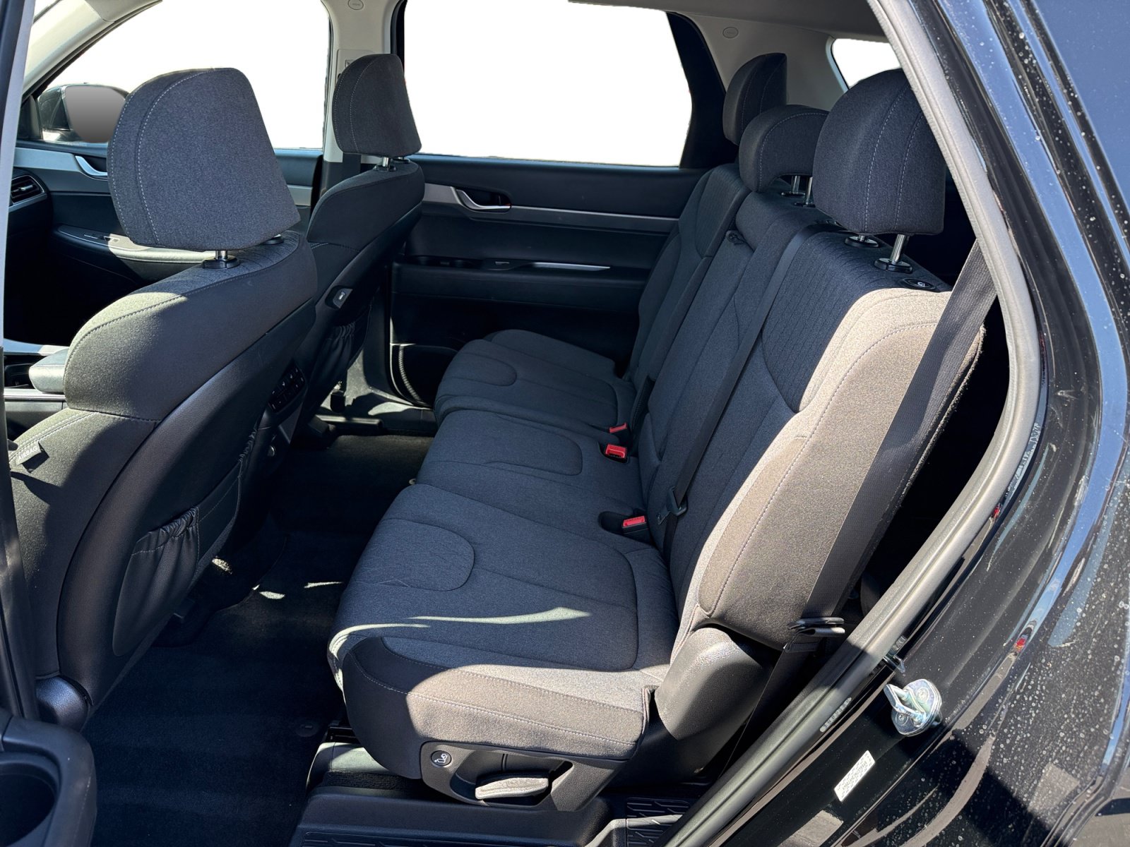 Used 2022 Hyundai Palisade SE FWD image 16