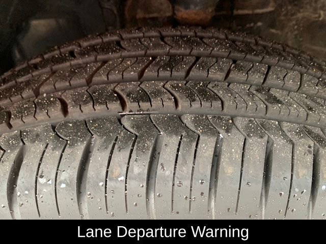 Used 2019 Subaru Crosstrek Hybrid w/ Moonroof Package w/Navigation image 11