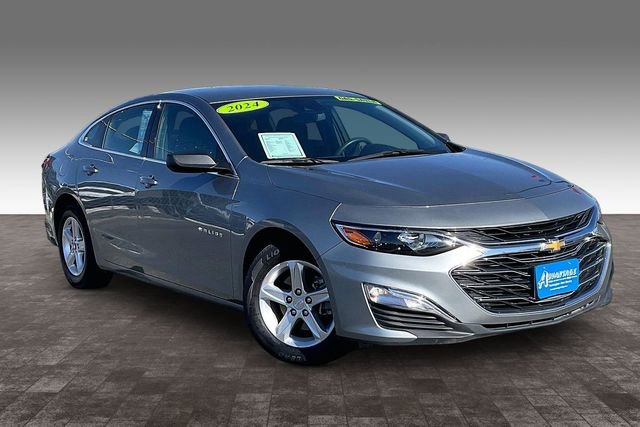 Used 2024 Chevrolet Malibu LS FWD image 11