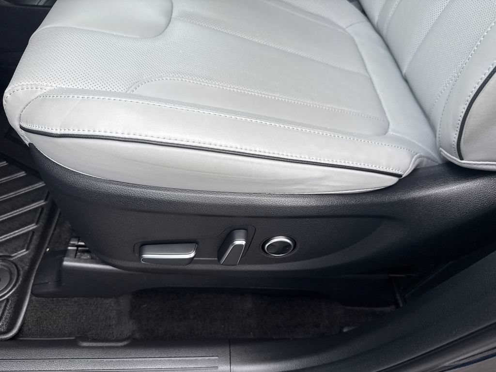 Certified 2024 Hyundai Palisade SEL AWD/4WD image 11