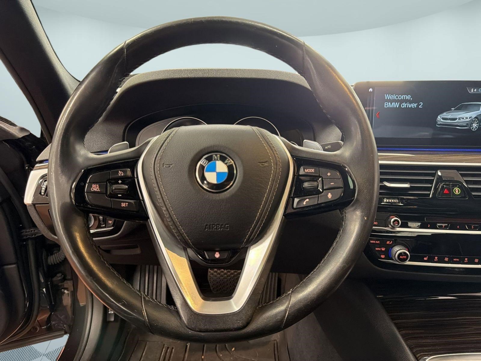 Used 2018 BMW 530i xDrive AWD/4WD image 15