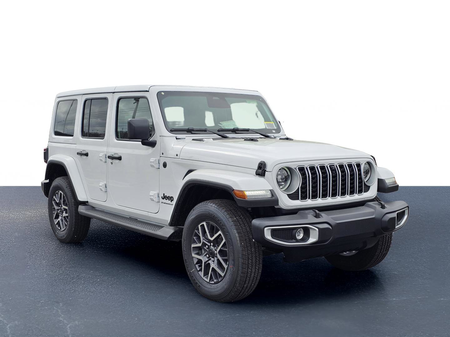 New 2026 Jeep Wrangler Unlimited Sahara AWD/4WD image 4