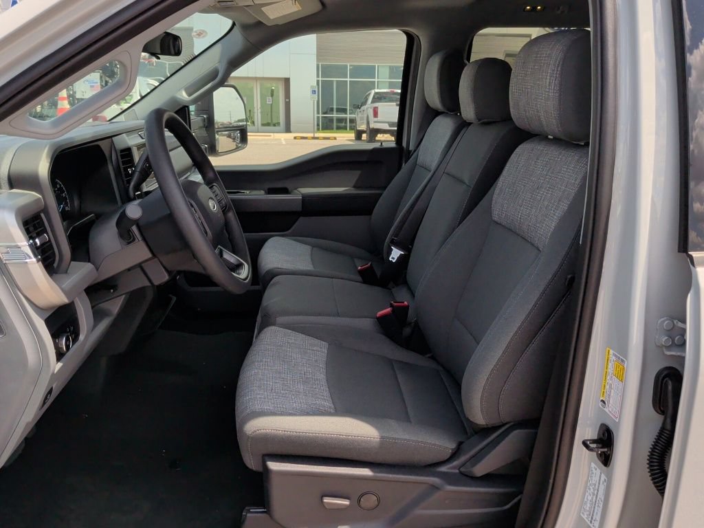 New 2026 Ford F350 XLT AWD/4WD image 12