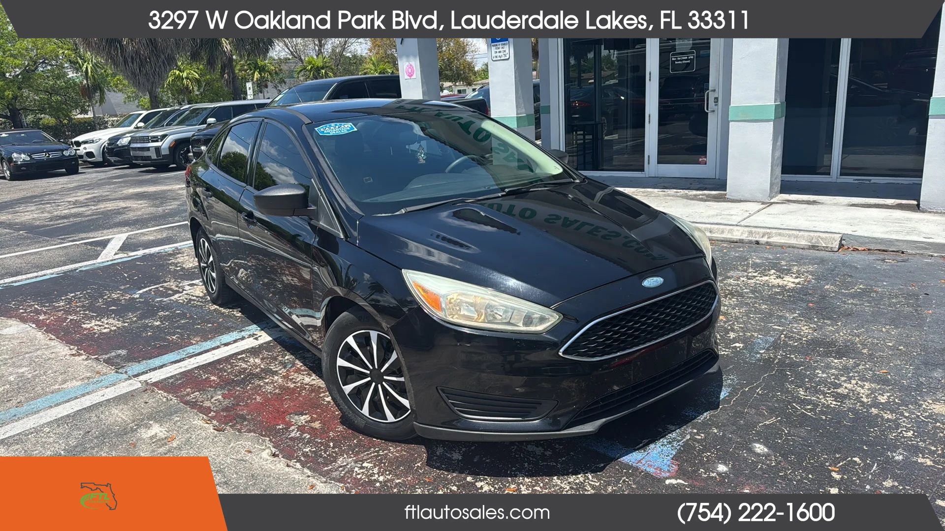 Used 2017 Ford Focus S image 2