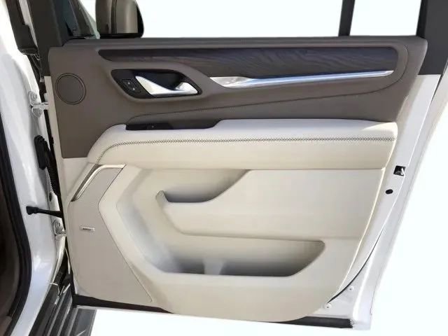 Used 2022 GMC Yukon XL Denali image 21