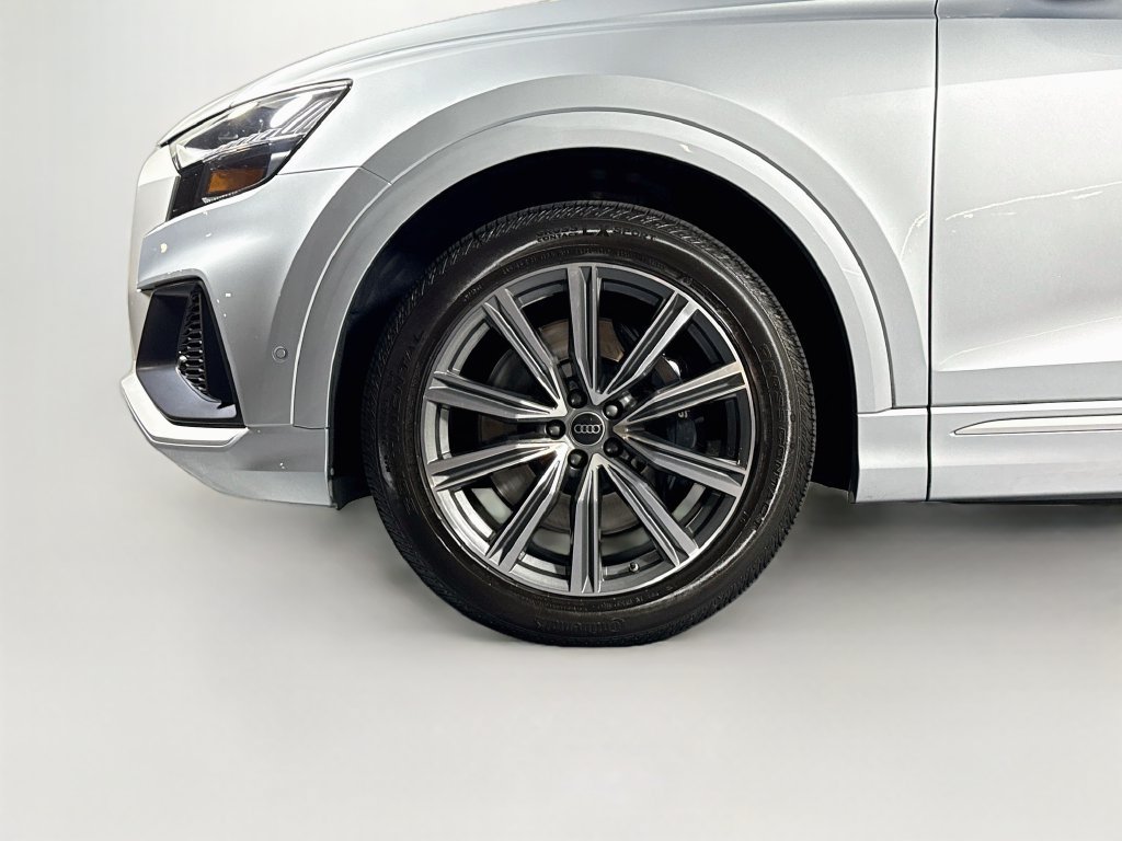 Used 2023 Audi SQ8 Premium Plus w/ Executive Package AWD/4WD image 25