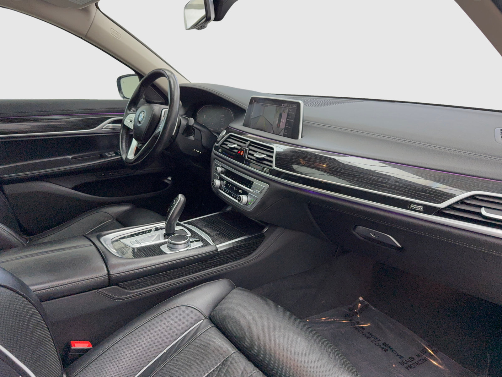 Used 2022 BMW 740i RWD image 43