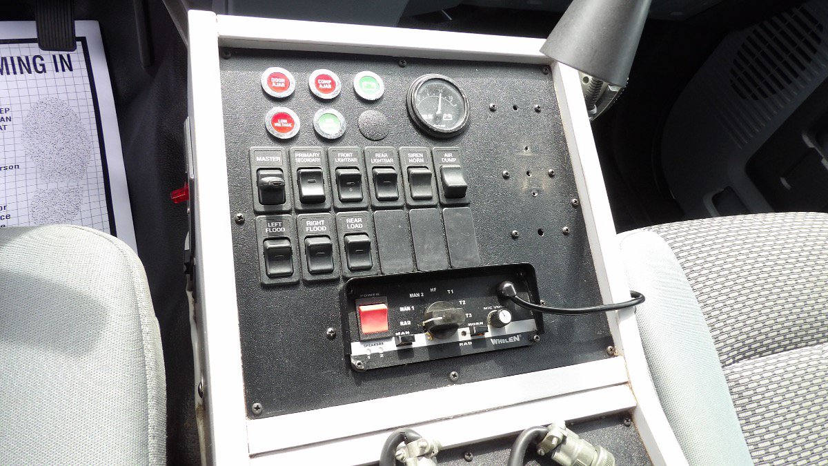 Used 2012 Ford F450 XLT w/ Ambulance Preparation Pkg RWD image 10