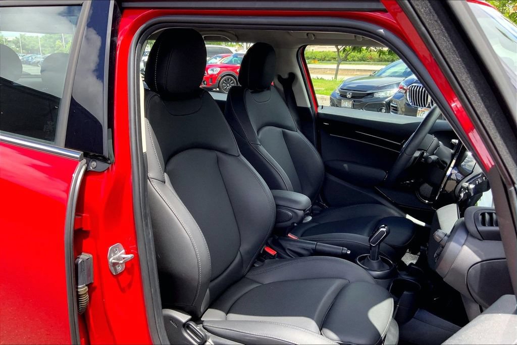 Used 2024 MINI Cooper S FWD image 8