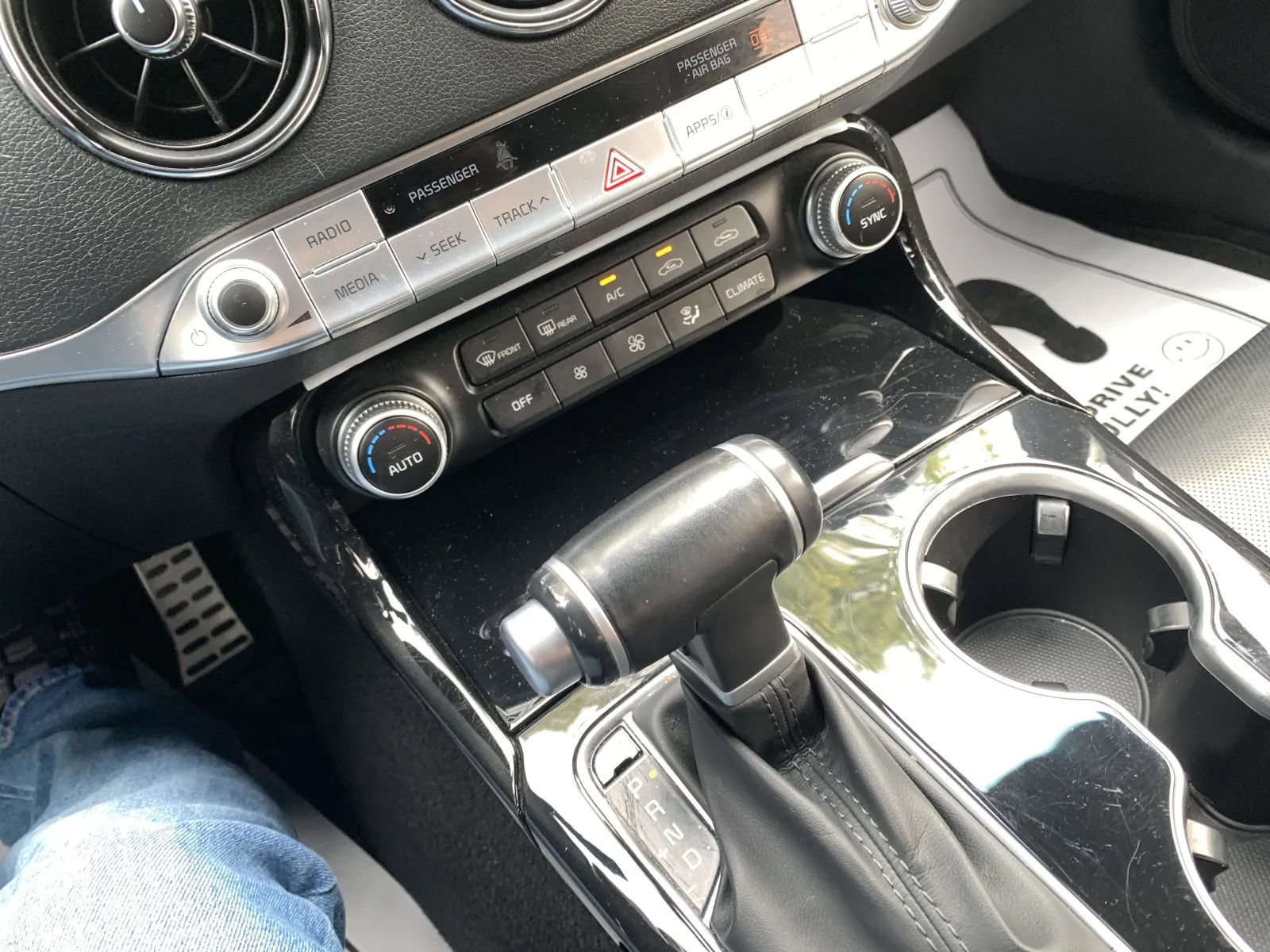 Used 2020 Kia Stinger GT-Line RWD image 16