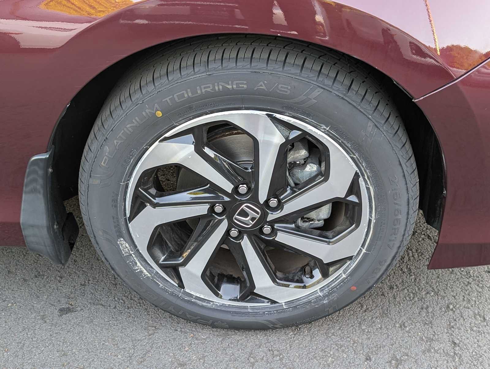 Used 2017 Honda Accord EX image 9