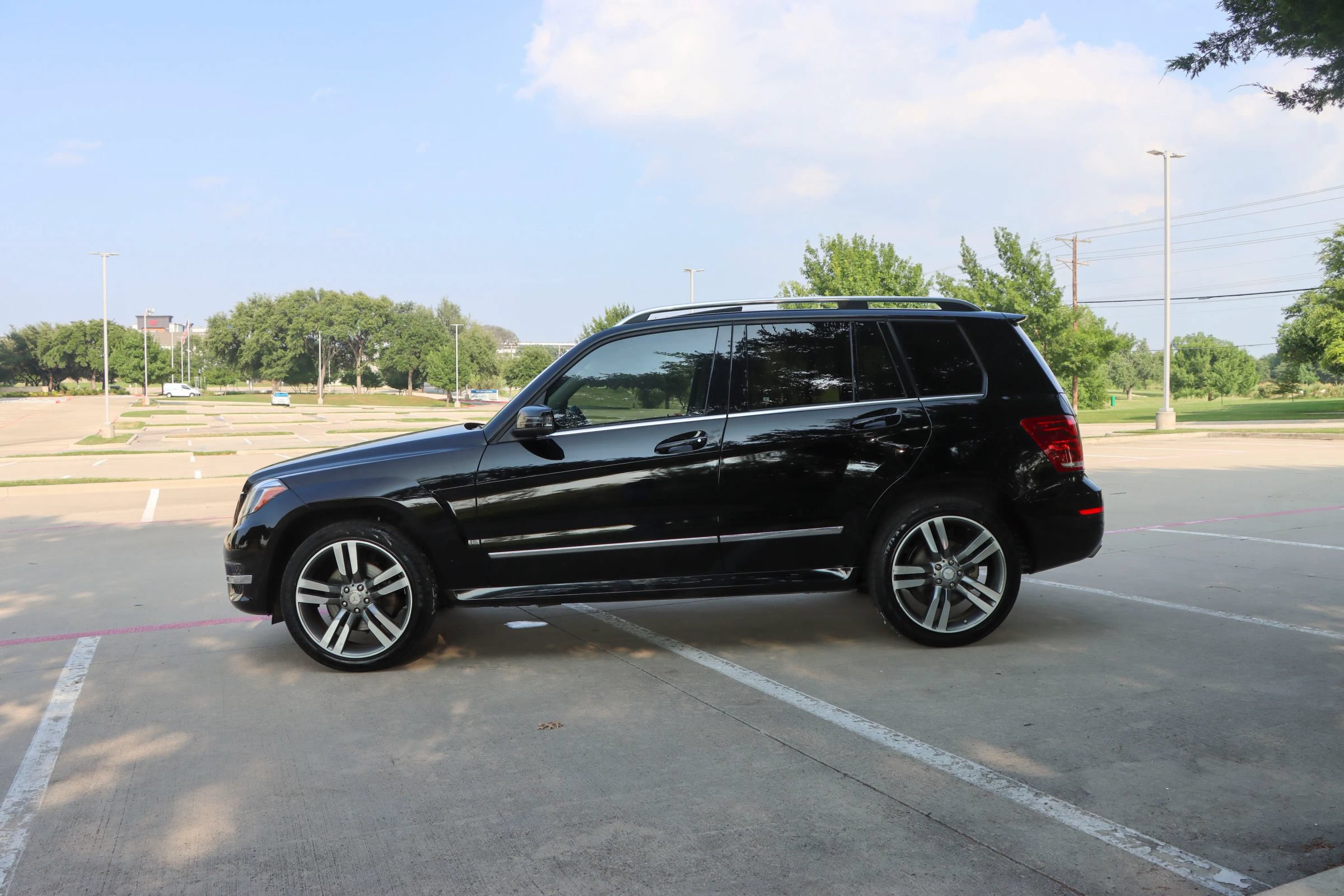 Used 2013 Mercedes-Benz GLK 350 2WD w/ Premium 1 Pkg image 4