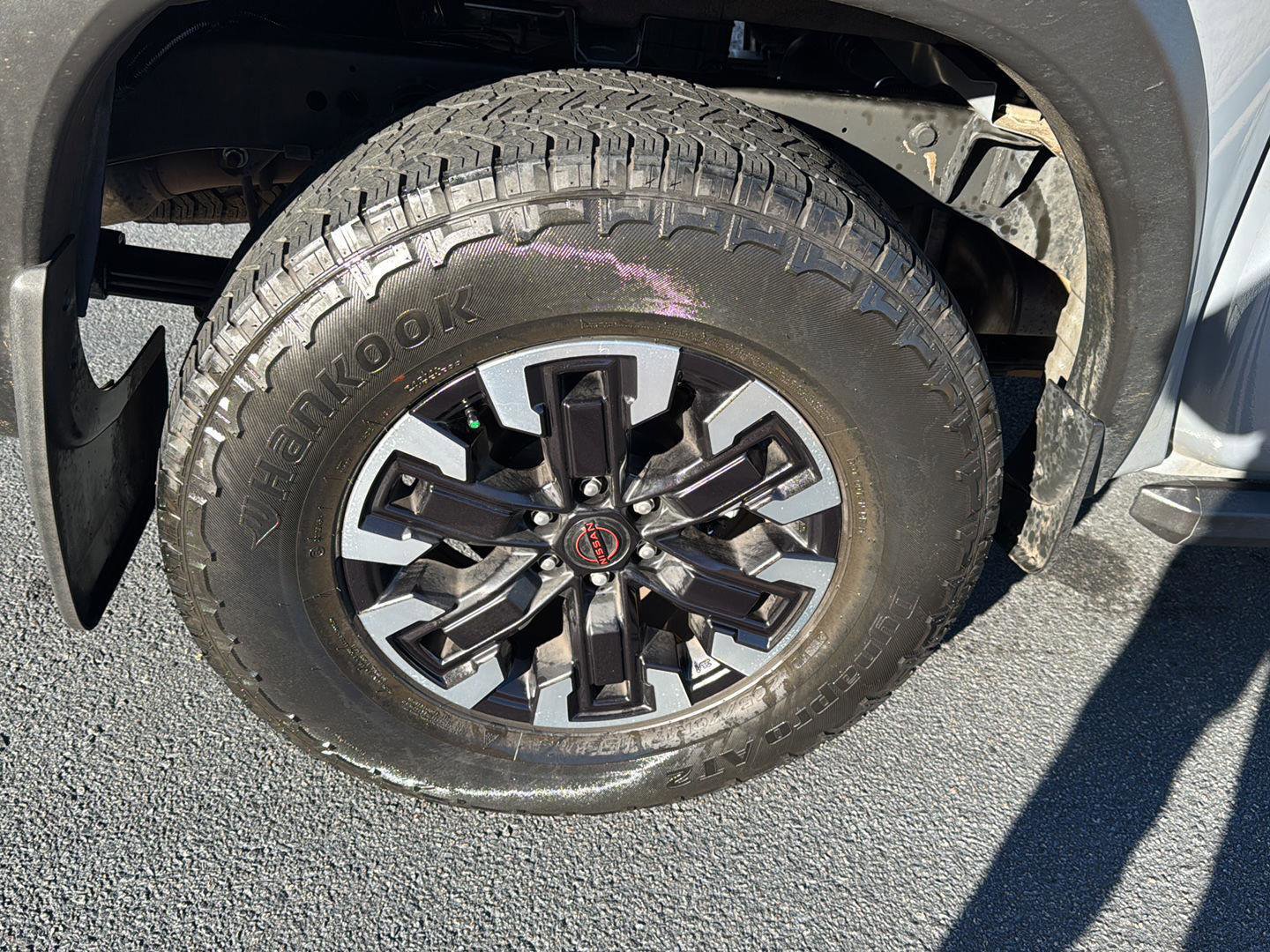 Used 2024 Nissan Frontier PRO-4X w/ Pro Convenience Package image 33