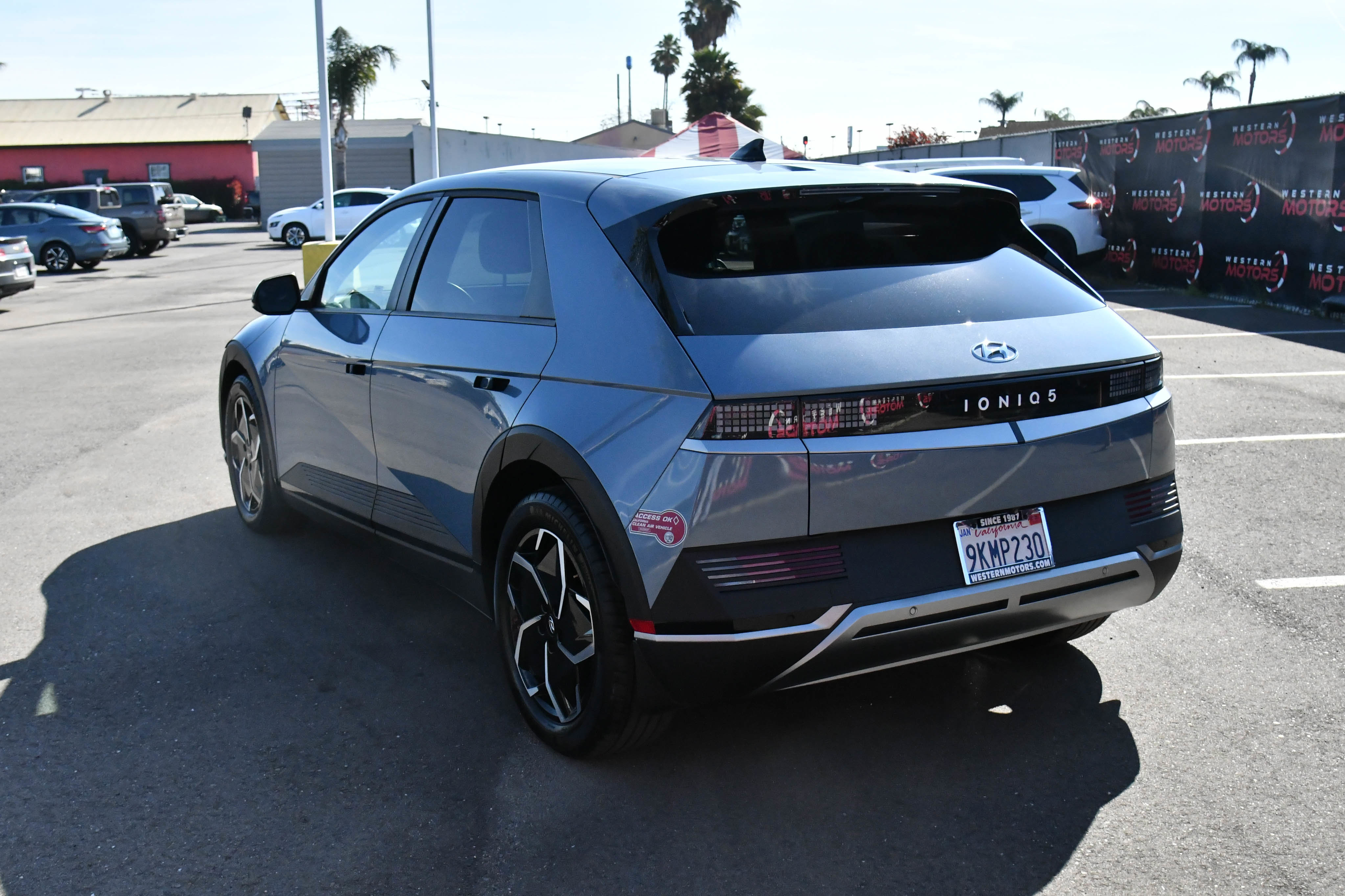 Used 2024 Hyundai Ioniq 5 SE image 6