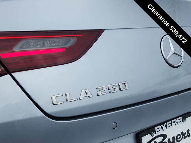 Used 2025 Mercedes-Benz CLA 250 4MATIC image 11
