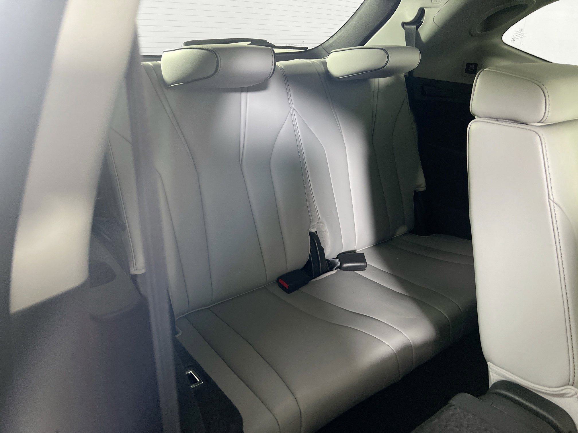 Used 2022 Acura MDX SH-AWD w/ Advance Package image 29