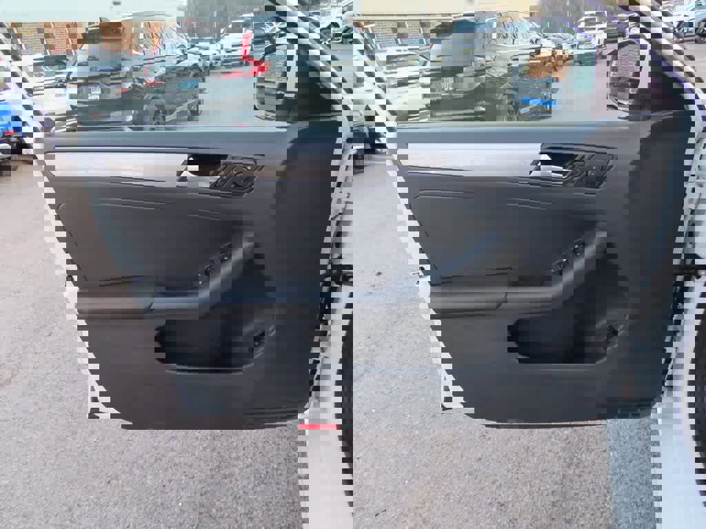 Used 2018 Volkswagen Jetta S w/ Cold Weather Package image 14