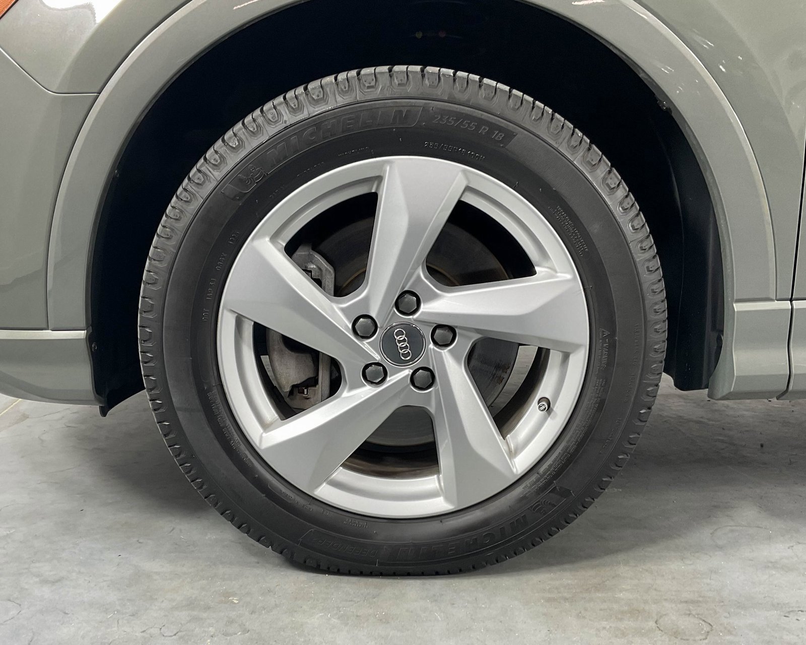 Used 2020 Audi Q3 2.0T Premium image 22