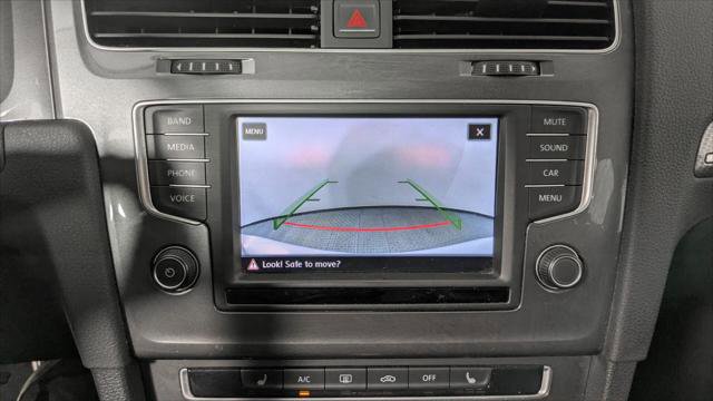 Used 2017 Volkswagen Golf Alltrack S image 30