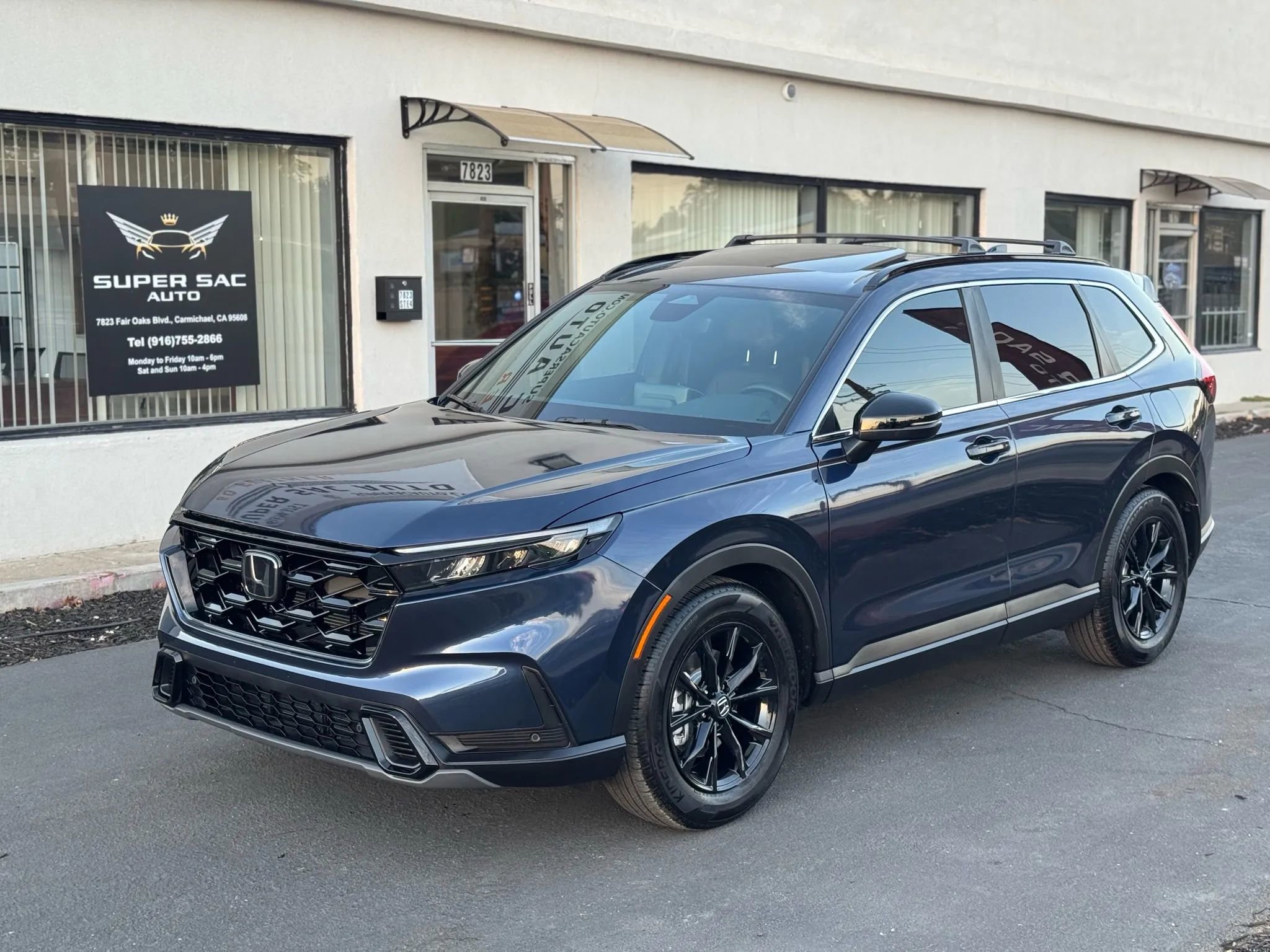 Used 2025 Honda CR-V Sport-L image 2