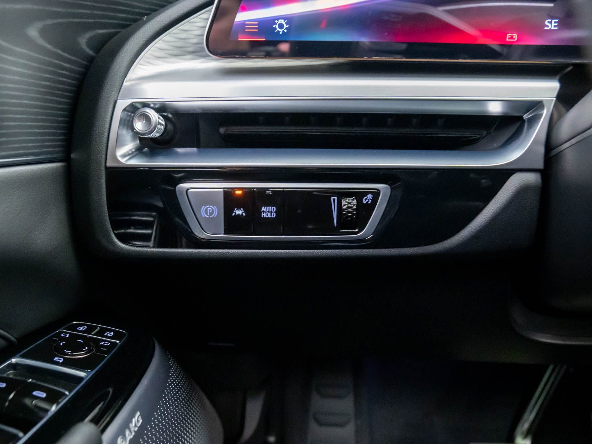 New 2026 Cadillac Lyriq V w/ LPO, Floor Liner Package image 16