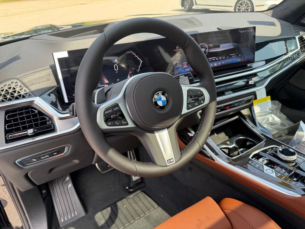 New 2027 BMW X7 xDrive40i w/ M Sport Package AWD/4WD image 14