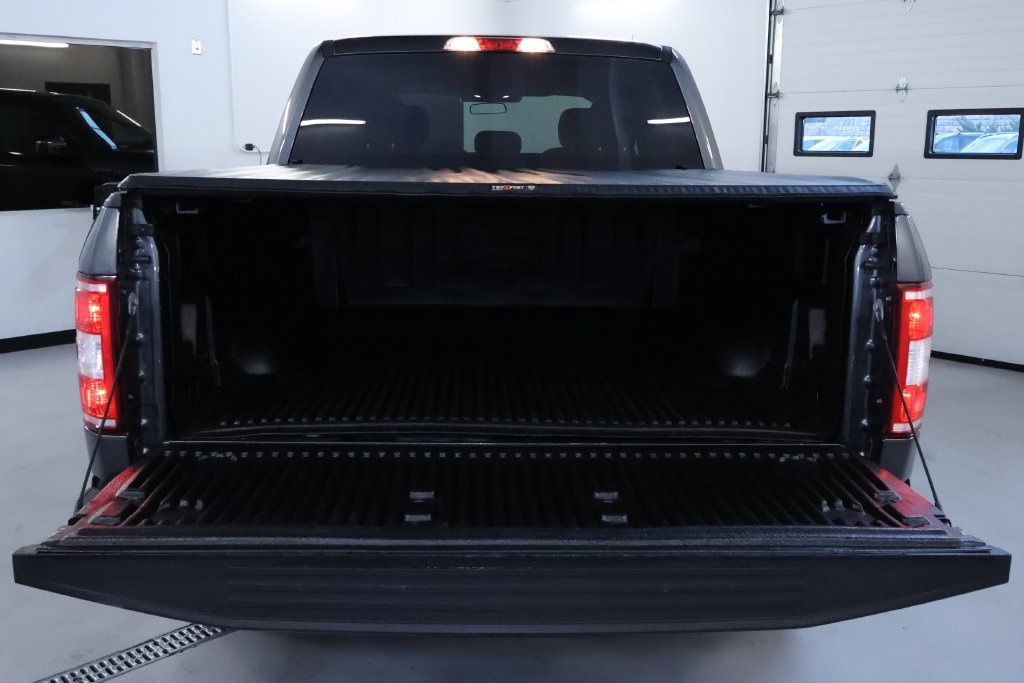 Used 2018 Ford F150 XLT AWD/4WD image 15