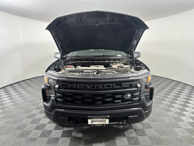 Used 2022 Chevrolet Silverado 1500 Custom AWD/4WD image 39