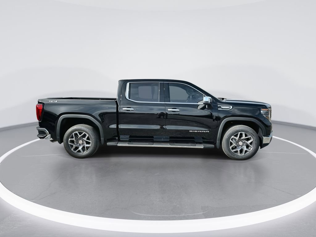 New 2026 GMC Sierra 1500 SLT image 9