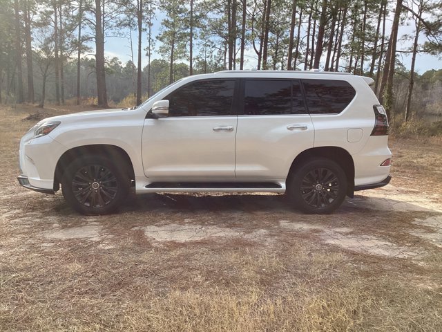 Used 2023 Lexus GX 460 Premium image 2