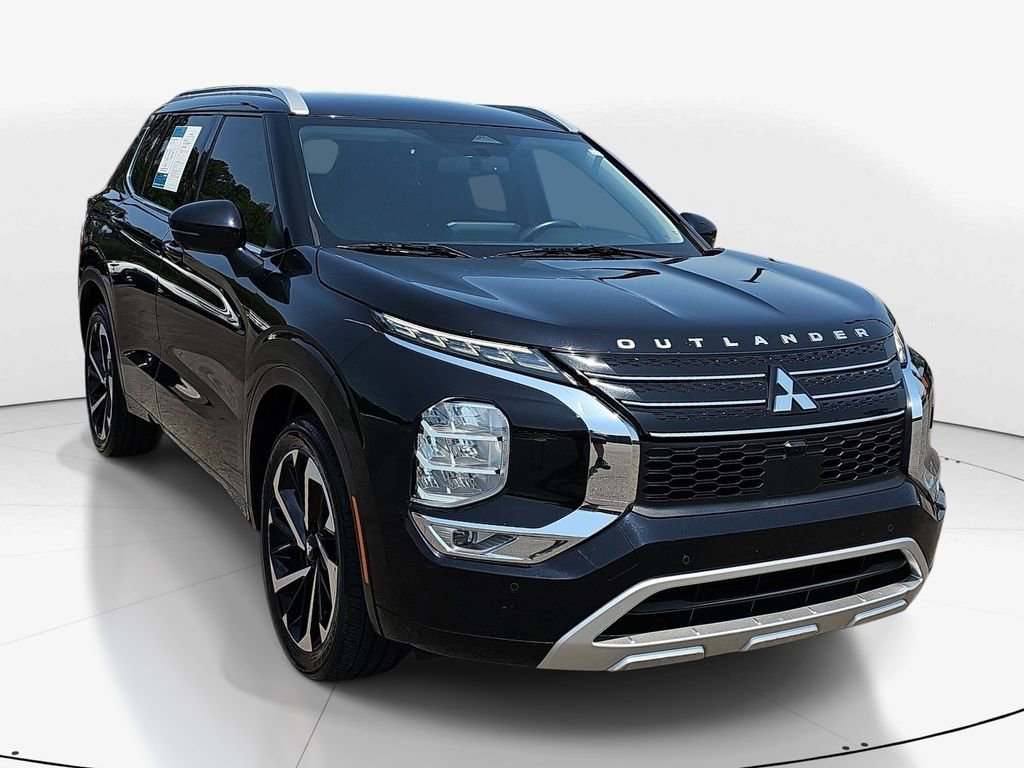 Used 2022 Mitsubishi Outlander SEL AWD/4WD image 2