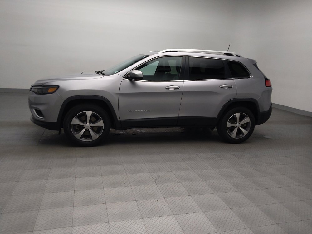 Used 2020 Jeep Cherokee Limited image 2