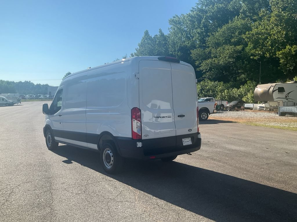 New 2026 Ford Transit 250 148 Medium Roof RWD image 7