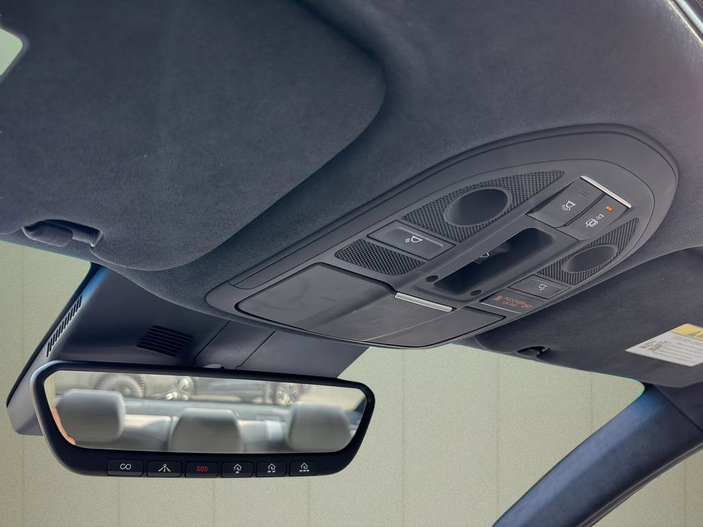 Used 2023 Genesis G70 3.3T w/ Sport Prestige Package image 36