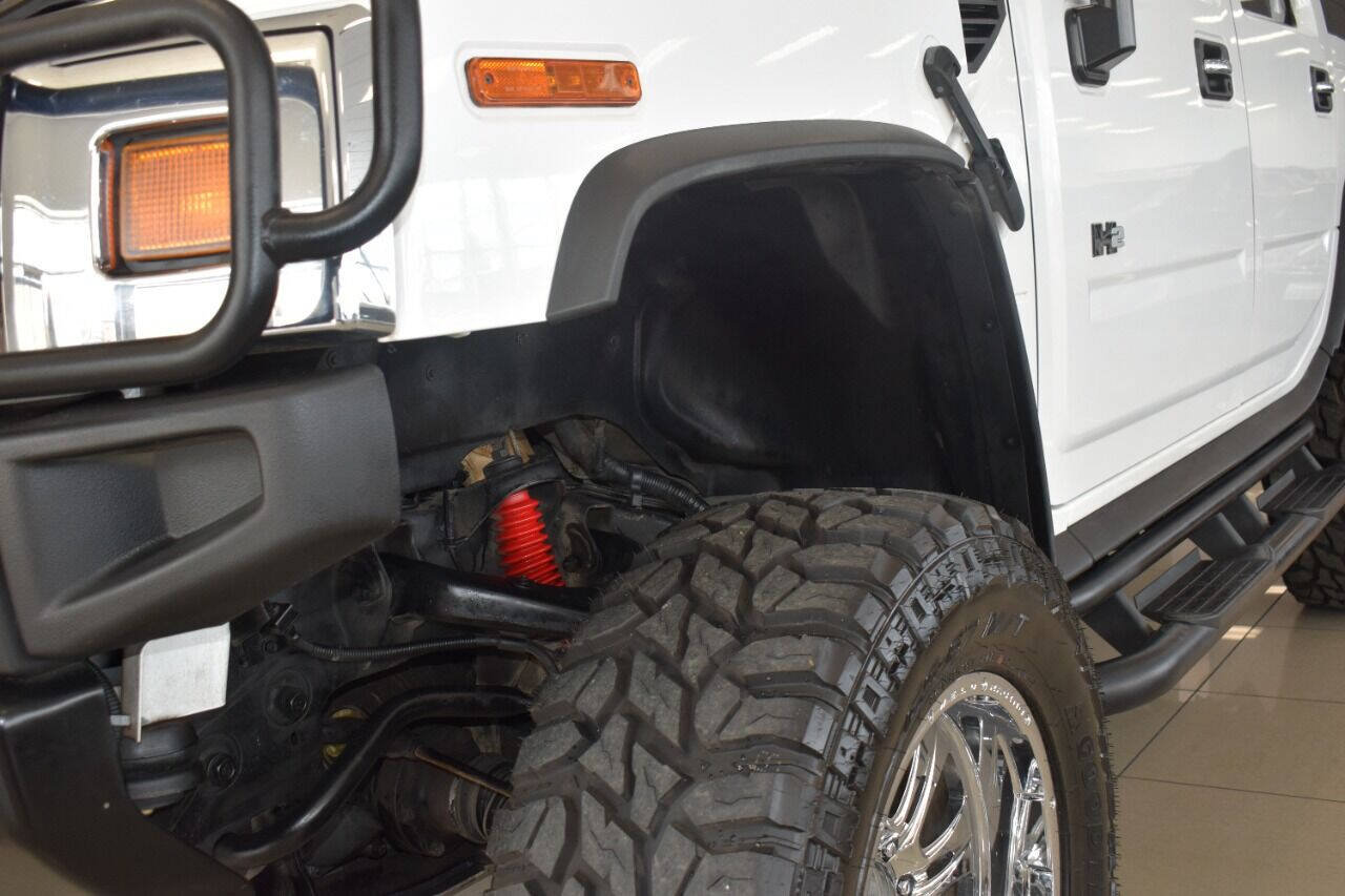 Used 2003 HUMMER H2 w/ Preferred Equipment Group AWD/4WD image 14