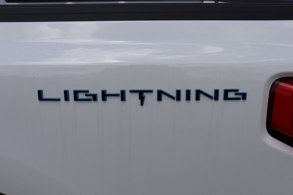 Used 2025 Ford F150 Lightning XLT image 12