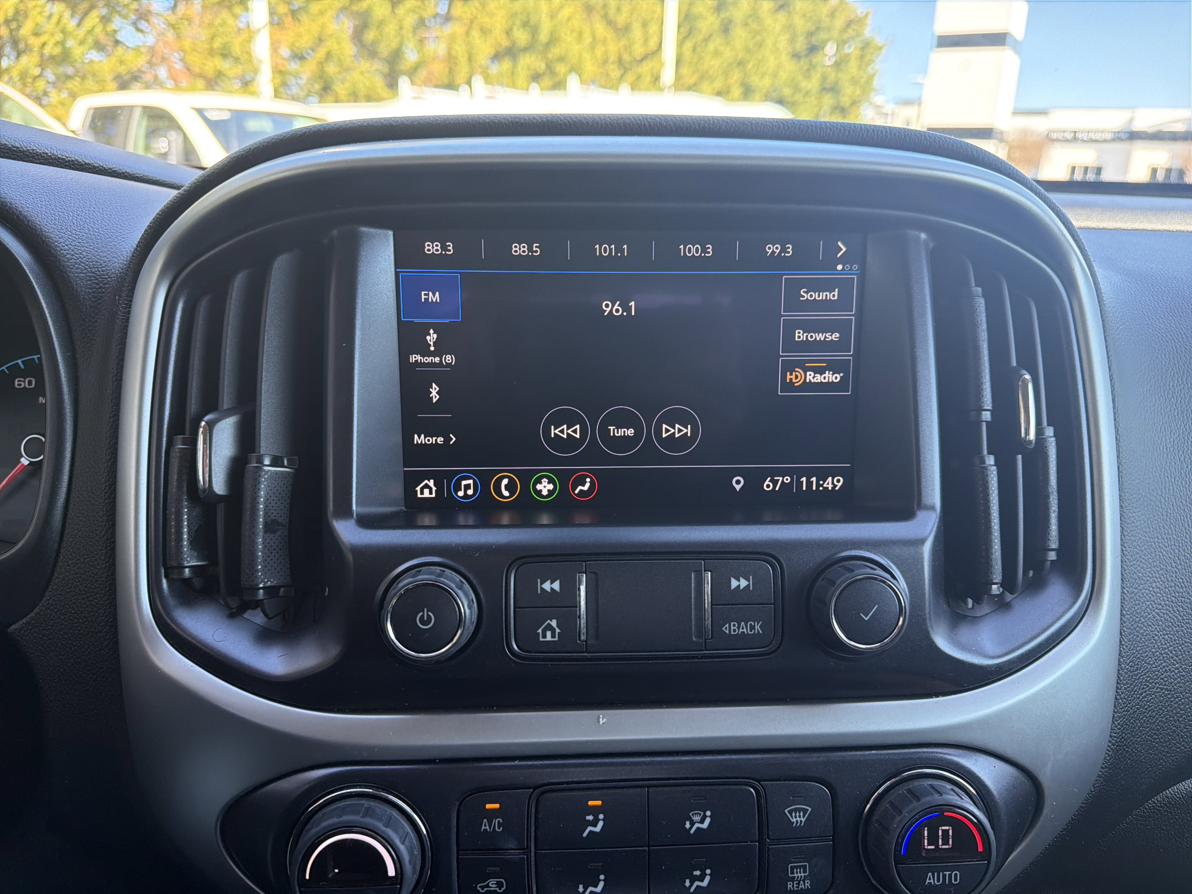 Used 2019 Chevrolet Colorado ZR2 w/ ZR2 Dusk Special Edition image 23