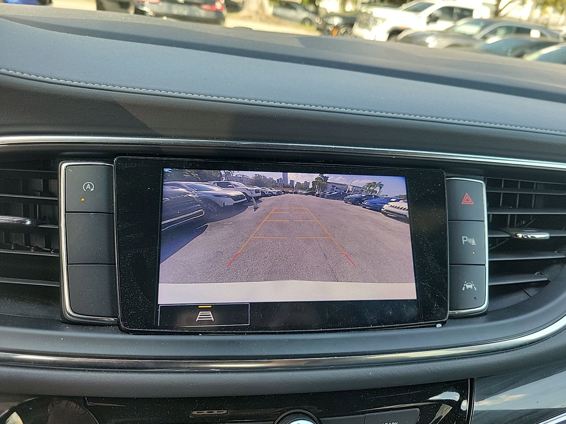 Used 2023 Buick Enclave Essence image 36