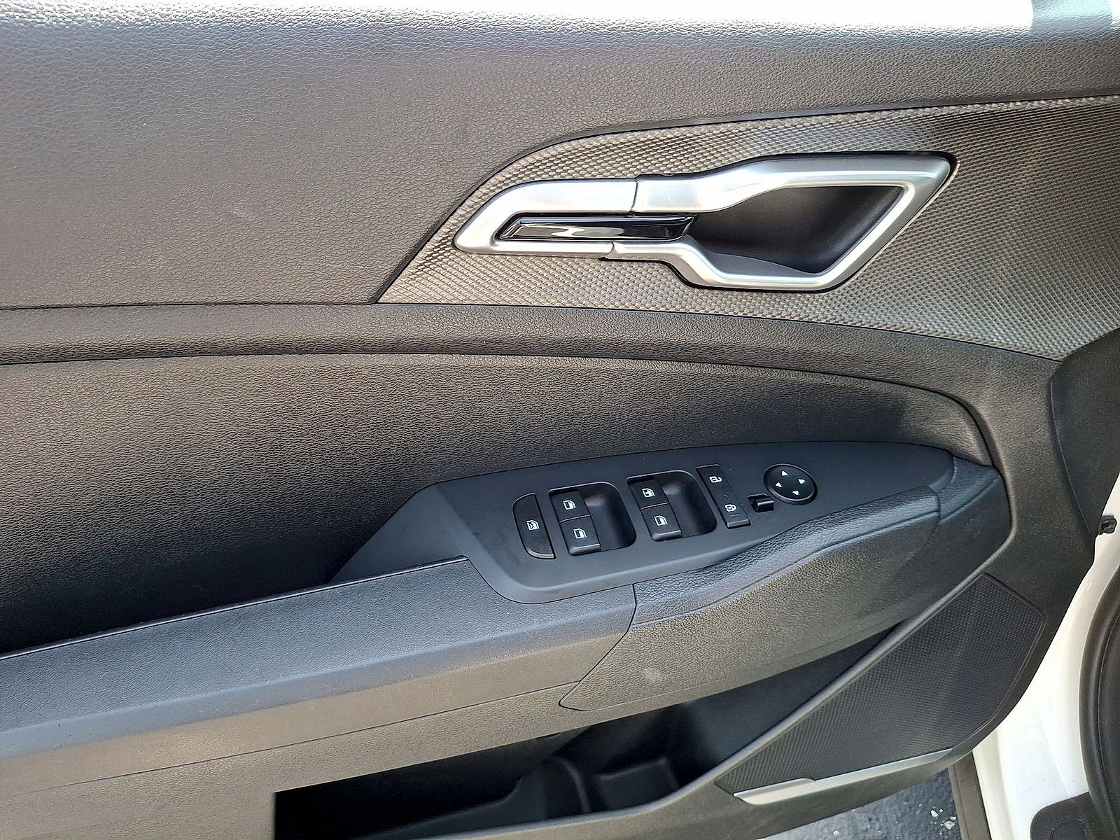 Used 2024 Kia Sportage LX FWD image 10
