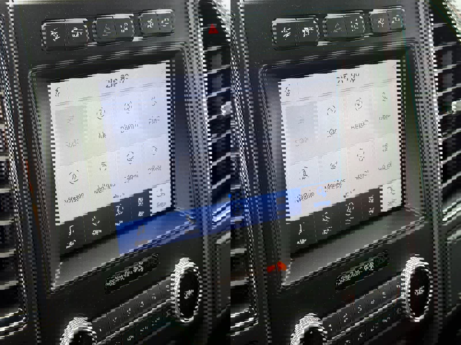 Used 2021 Ford Expedition Limited AWD/4WD image 19