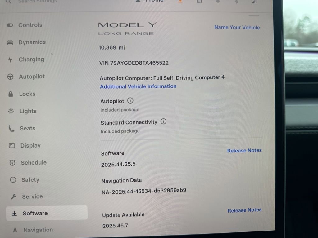 Used 2026 Tesla Model Y Long Range image 25